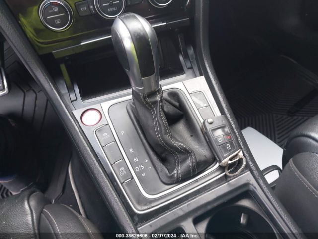 WVWLF7AU3GW281756 Volkswagen Golf R 4-door