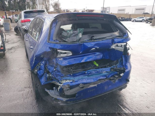 WVWLF7AU3GW281756 Volkswagen Golf R 4-door