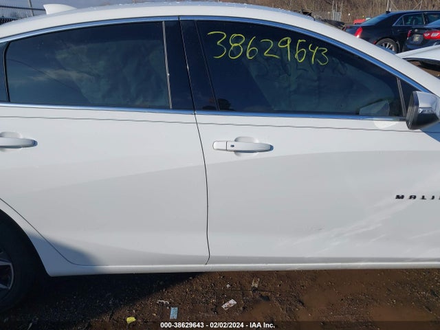 Chevrolet MALIBU 1LT 2017 1G1ZE5ST1HF275813 Image 13
