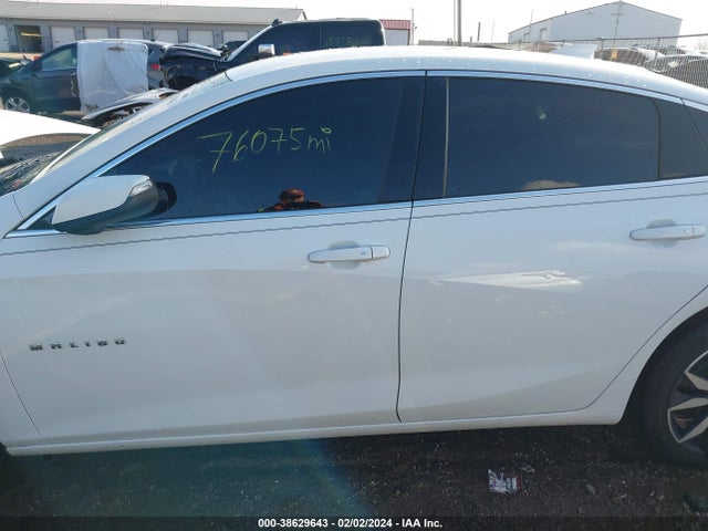 Chevrolet MALIBU 1LT 2017 1G1ZE5ST1HF275813 Image 14