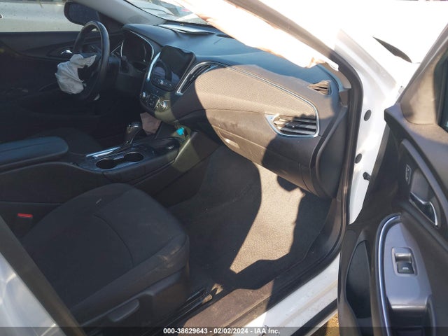 Chevrolet MALIBU 1LT 2017 1G1ZE5ST1HF275813 Image 5