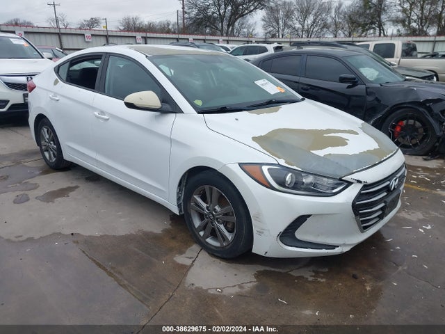 2018 HYUNDAI ELANTRA SEL VIN: 5NPD84LF0JH251879