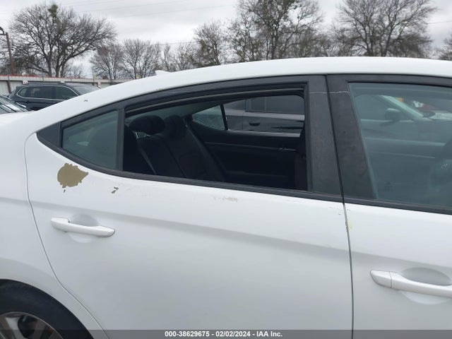 2018 HYUNDAI ELANTRA SEL VIN: 5NPD84LF0JH251879