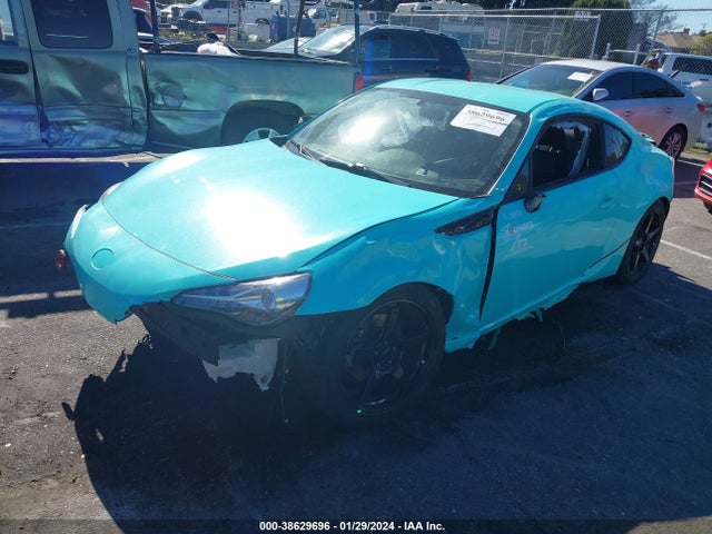 Toyota 86 2017 JF1ZNAA10H8701159 Image 2