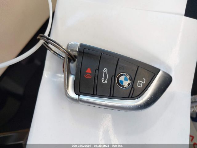 3MW5R1J05L8B36809 BMW 330I