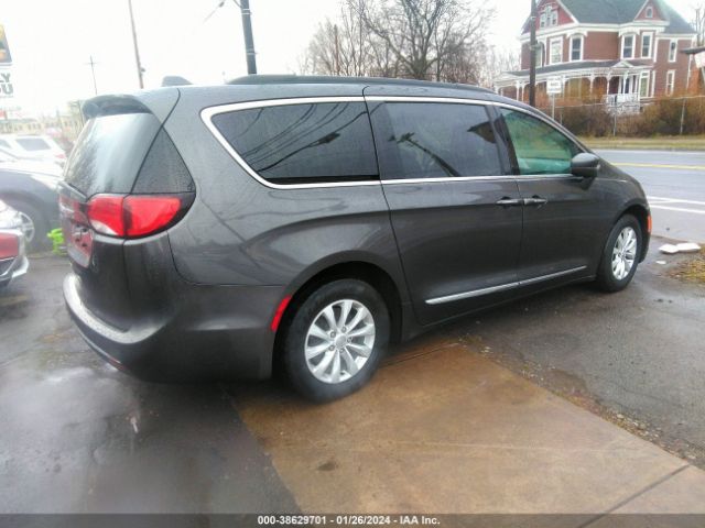2017 CHRYSLER PACIFICA 2C4RC1BG6HR684682 Photo 3