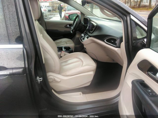 2017 CHRYSLER PACIFICA 2C4RC1BG6HR684682 Photo 4