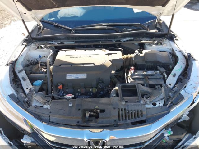 1HGCR3F9XHA010794 Honda Accord Touring V6