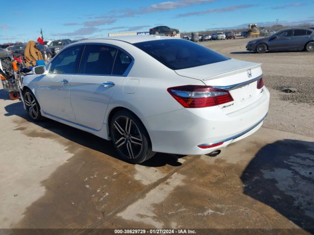 1HGCR3F9XHA010794 Honda Accord Touring V6