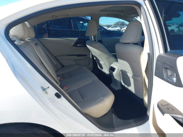 1HGCR3F9XHA010794 Honda Accord Touring V6