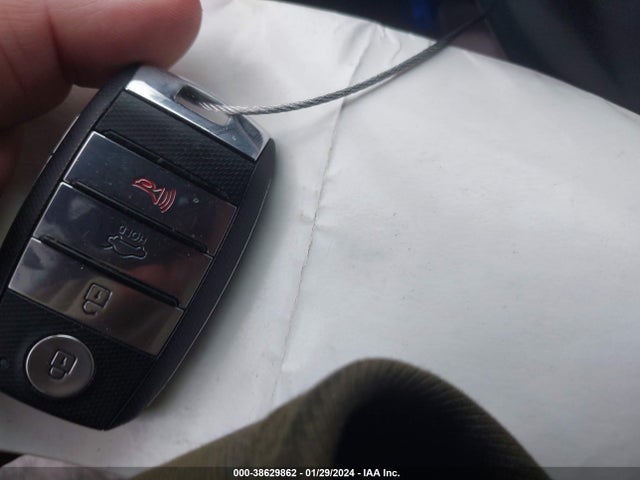 KIA OPTIMA EX 2019 5XXGU4L17KG332663 Image 11