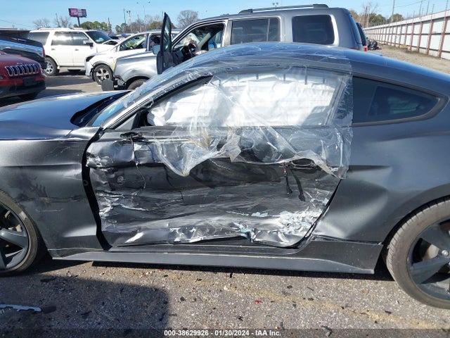 Ford Mustang Ecoboost 2018 1FA6P8TH3J5118642 Image 14