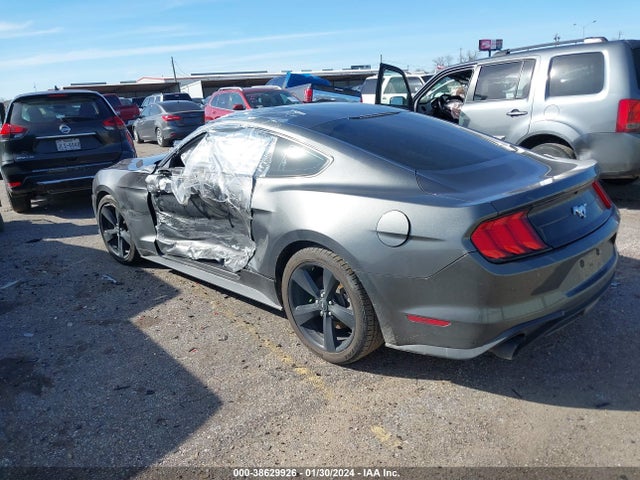 Ford Mustang Ecoboost 2018 1FA6P8TH3J5118642 Image 3
