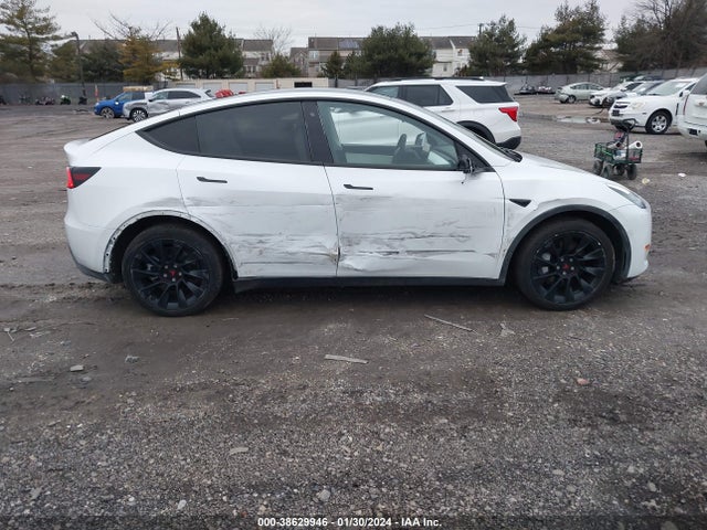 5YJYGDEE9MF060392 Tesla Model Y Long Range Dual Motor All-wheel Drive