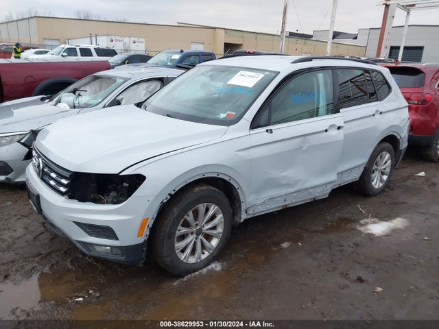 3VV0B7AX9JM025588 Volkswagen Tiguan 2.0t S