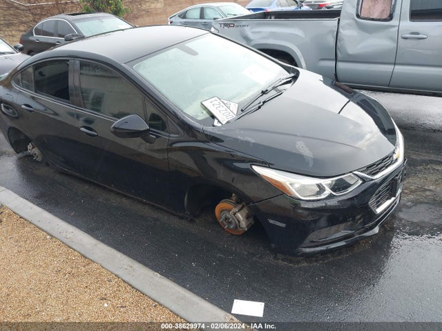2018 1G1BC5SM5J7191025 main image