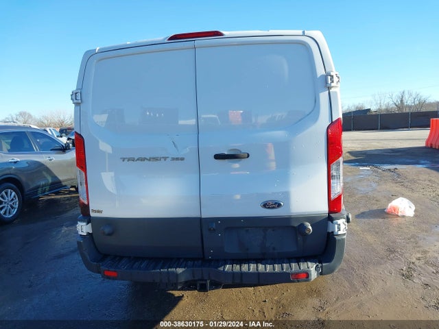 Ford Transit-350 2016 1FTBW2ZM8GKA75455 Image 17