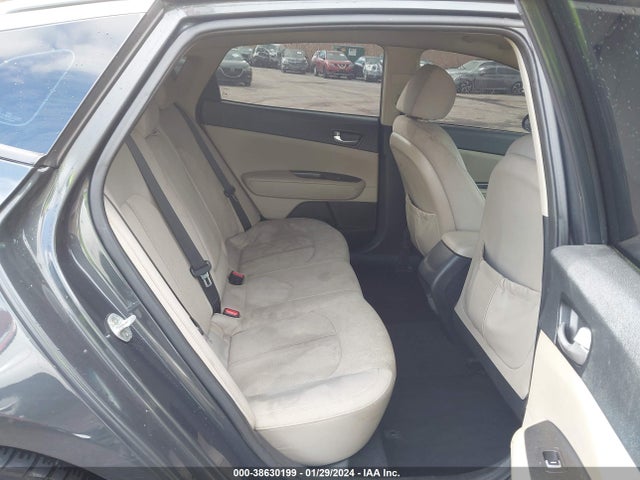 KIA Optima Lx 2016 5XXGT4L38GG076772 Image 8