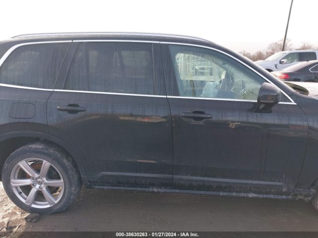 YV4A22PK7M1679523 Volvo Xc90 T6 Momentum 7 Passenger