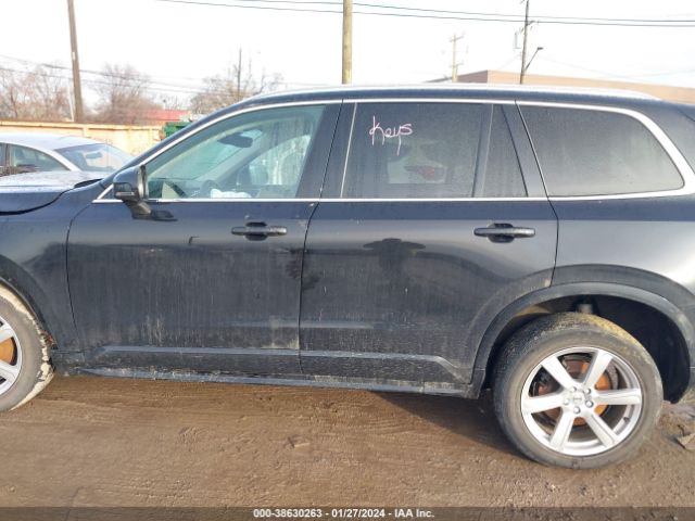 YV4A22PK7M1679523 Volvo Xc90 T6 Momentum 7 Passenger