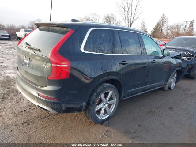 YV4A22PK7M1679523 Volvo Xc90 T6 Momentum 7 Passenger