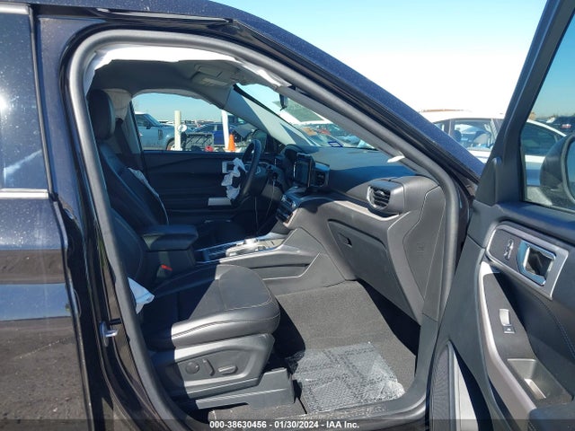 Ford EXPLORER XLT 2023 1FMSK7DH2PGA88350 Image 5