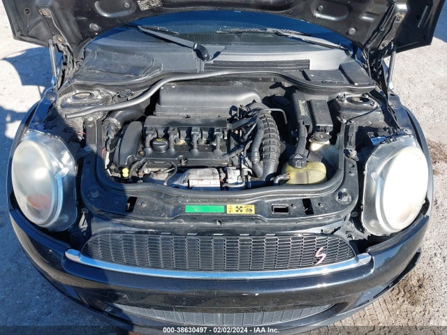 2010 MINI COOPER S WMWMF7C54ATZ70026 Photo 9