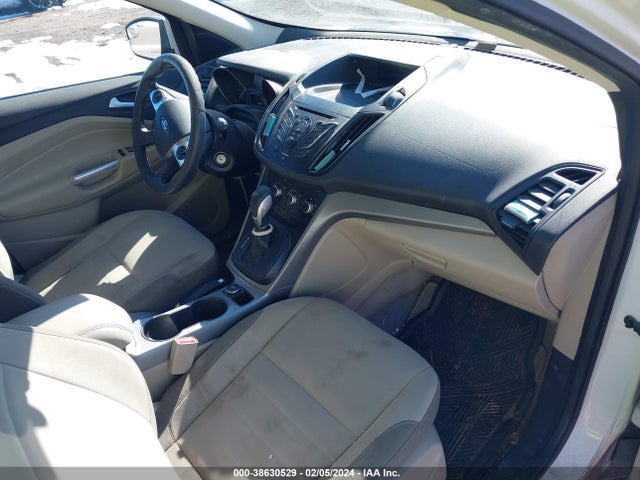Ford ESCAPE SE 2016 1FMCU9GX1GUC67803 Image 5