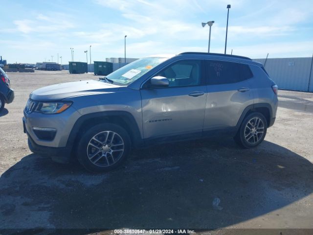 3C4NJCBB9KT832168 Jeep Compass Sun And Wheel Fwd