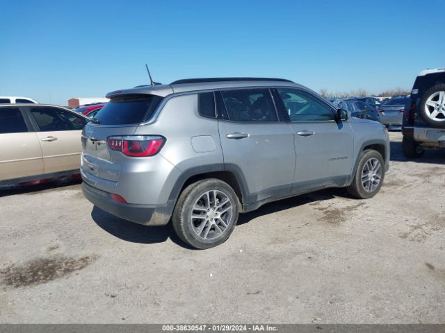 3C4NJCBB9KT832168 Jeep Compass Sun And Wheel Fwd