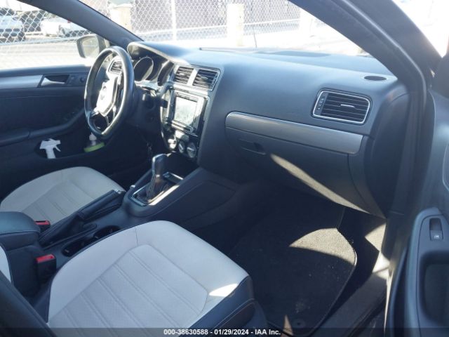 3VWD17AJ6GM220455 Volkswagen Jetta 1.8t Sport