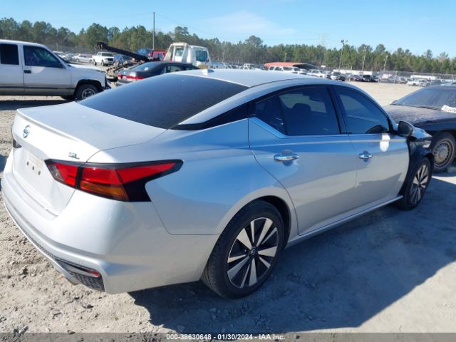 1N4BL4EV1KC116469 Nissan Altima 2.5 Sl
