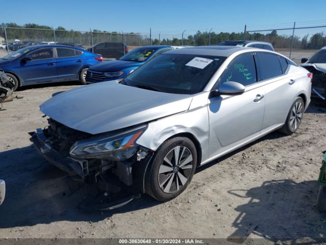 1N4BL4EV1KC116469 Nissan Altima 2.5 Sl