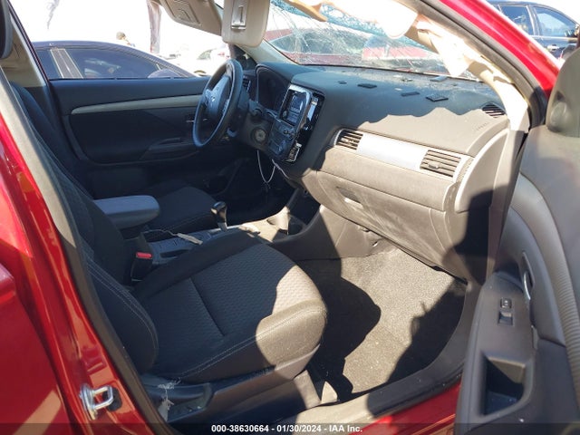 2015 MITSUBISHI OUTLANDER ES VIN: JA4AD2A38FZ002946