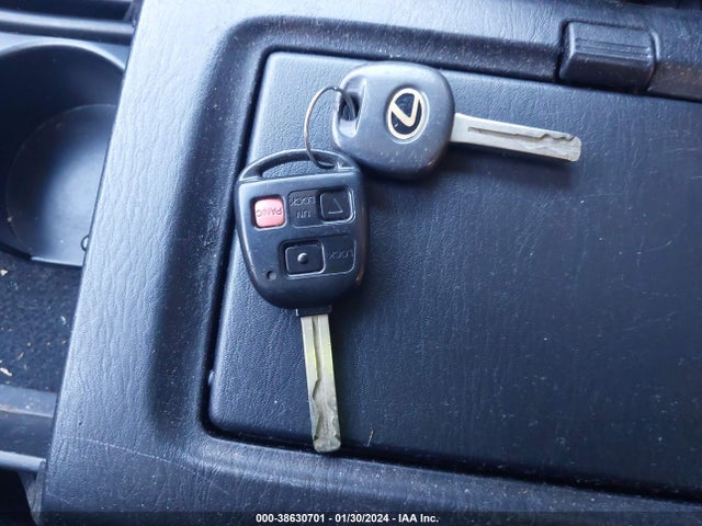 2001 LEXUS RX 300 BASE (A4) VIN: JTJHF10U310222508