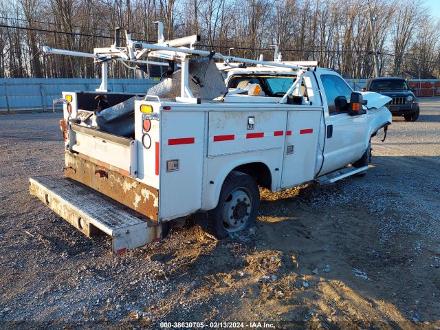 Ford F-350 Xl 2015 1FDBF3A6XFEA47555 Image 4