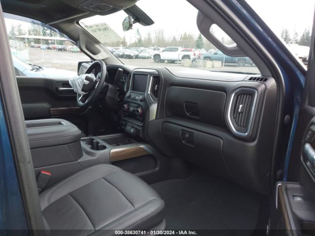 3GCPYFEDXNG105606 Chevrolet Silverado 1500 Ltd 4wd  Short Bed Lt Trail Boss