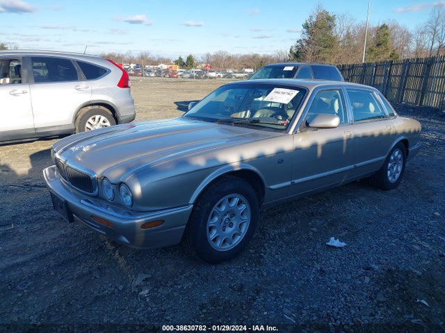 1999 JAGUAR XJ8 SAJHX1048XC856535 Photo 5