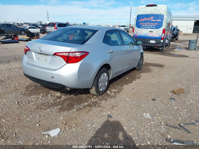 Toyota COROLLA L 2017 5YFBURHE4HP656804 Image 4