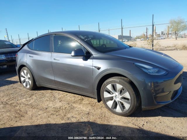 5YJYGDEE4LF032370 Tesla Model Y Long Range Dual Motor All-wheel Drive