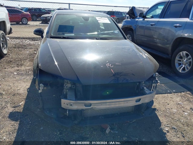 WAULMAF42JA121087 Audi A4 2.0t Tech Ultra Premium/2.0t Ultra Premium