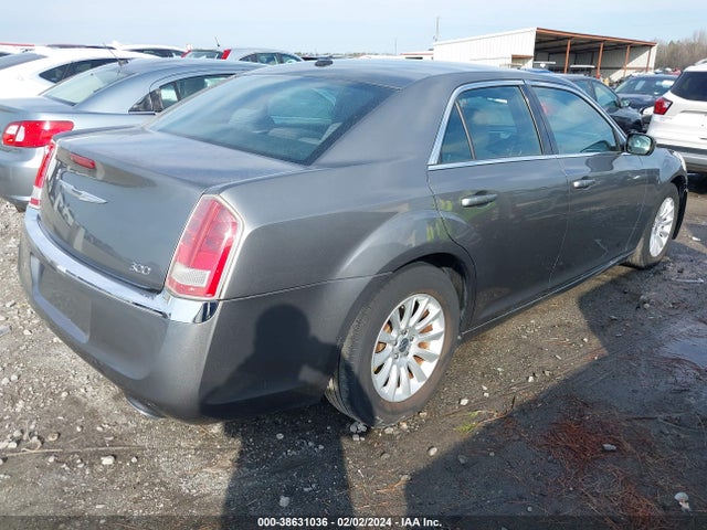 2012 Chrysler 300 მანქანა იყიდება აუქციონზე, vin: 2C3CCAAG0CH113800, აუქციონის ნომერი: 38631036