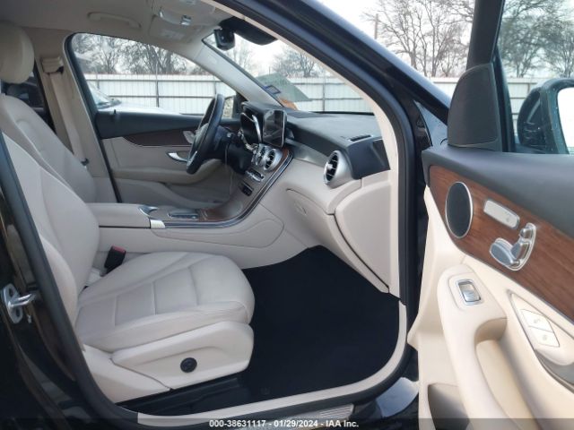 W1N0G8EB7NV334579 Mercedes-Benz Glc 300 4matic Suv