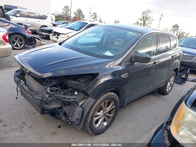 Ford ESCAPE SE 2017 1FMCU0GD6HUC85443 Image 2