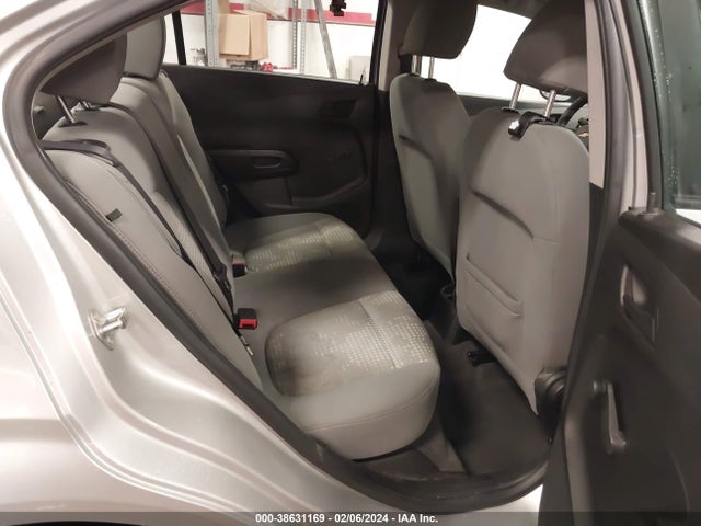 Chevrolet Sonic Ls Auto 2016 1G1JA5SH2G4118922 Image 8