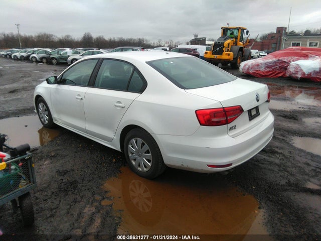 3VW2K7AJ0FM306301 Volkswagen Jetta 2.0l S