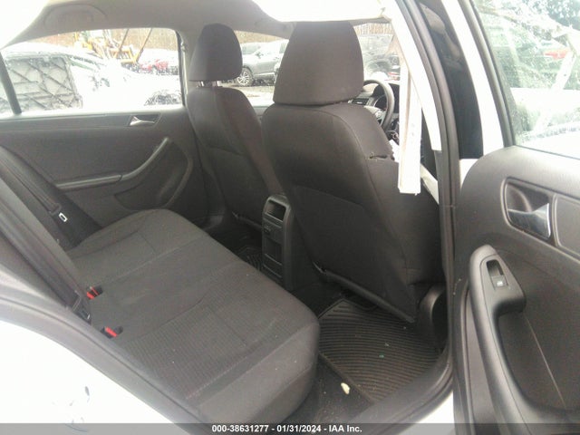 3VW2K7AJ0FM306301 Volkswagen Jetta 2.0l S