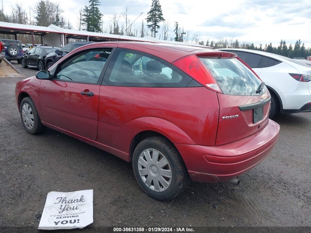 2005 FORD FOCUS ZX3 VIN: 3FAFP31N45R109429