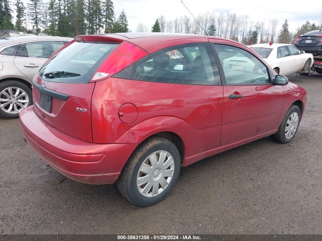 2005 FORD FOCUS ZX3 VIN: 3FAFP31N45R109429