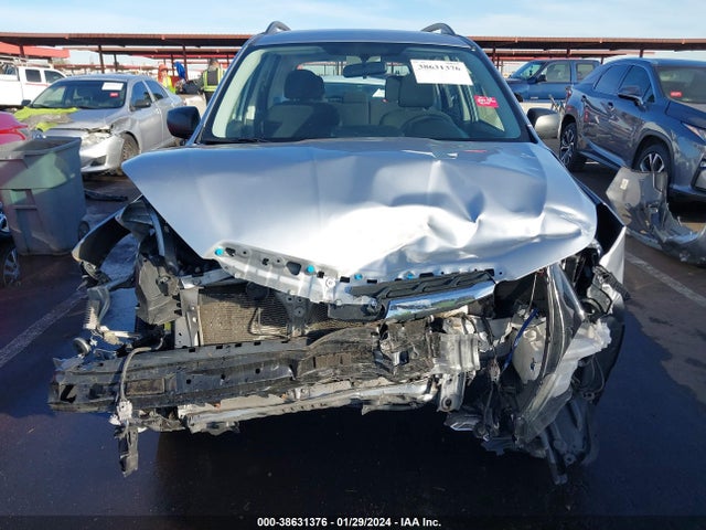 Subaru Forester 2.5i 2018 JF2SJABC5JH485520 Image 13